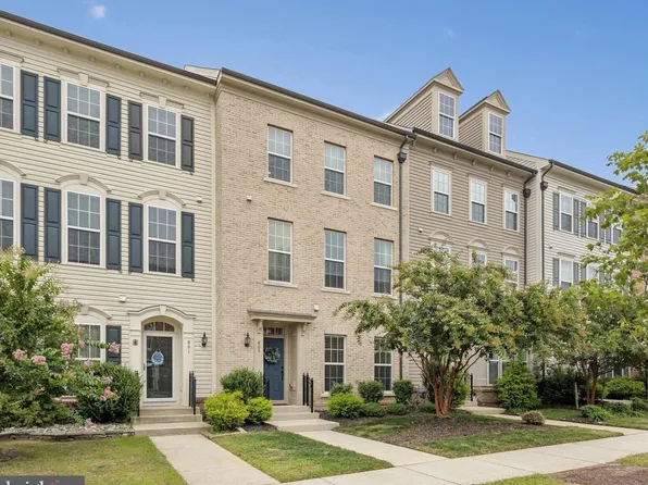 805 Basswood Dr, Stafford, VA 22554