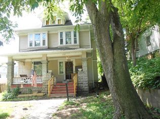 513 W 8th St, Davenport, IA