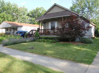 562 E Saratoga Ave, Ferndale, MI 48220