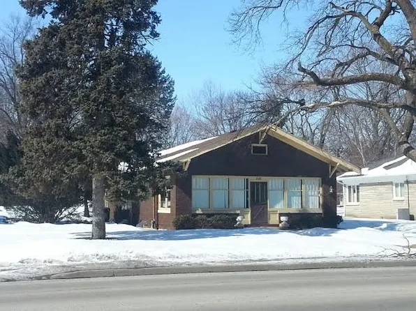 808 13th Ave, Mendota, IL 61342