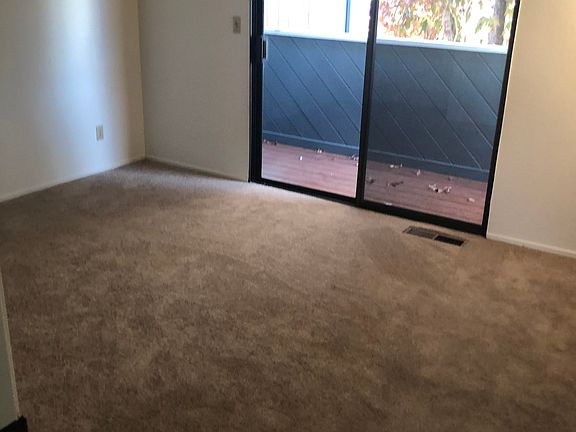 2nd floor bedroom