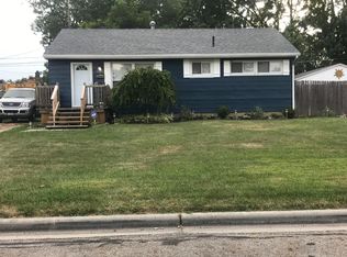 821 Josephine Ave, Columbus, OH 43204