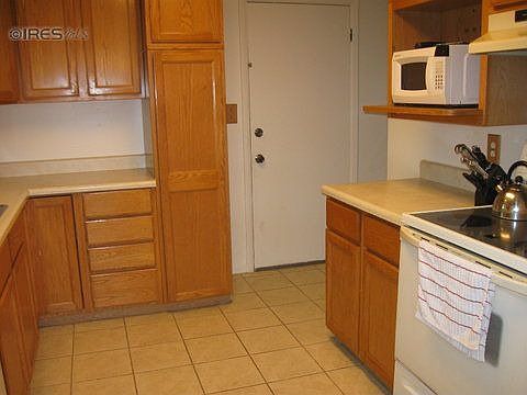 4th image of 2823 15th Avenue Ct