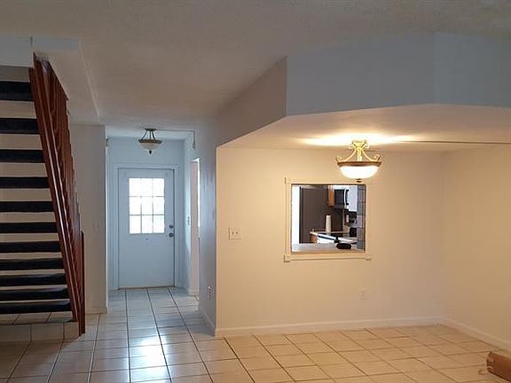 5th image of 5112 Society Pl W APT E
