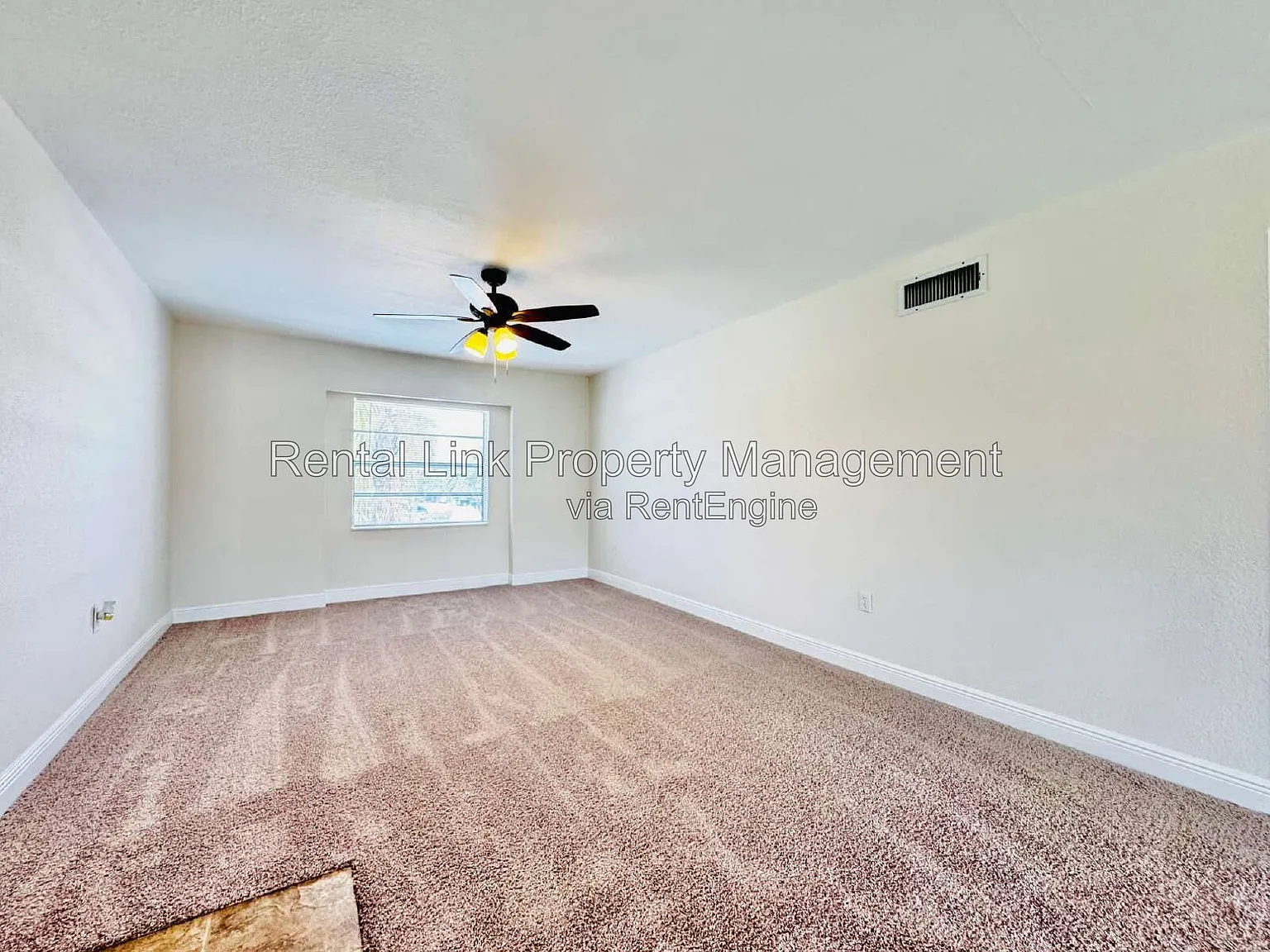 2 bed, 2.0 bath, 1047 sqft, $1,150 — Photo 2