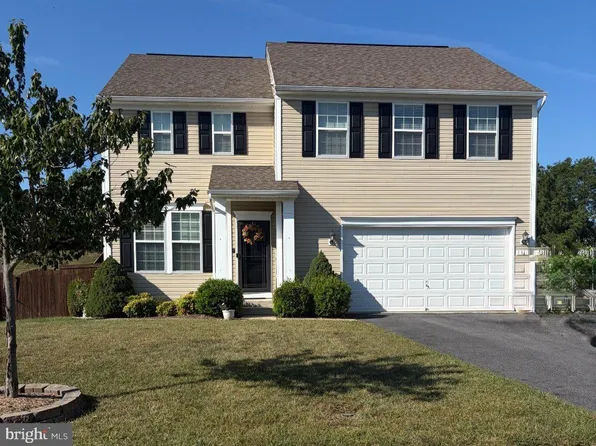 132 Merlot Dr, Stephenson, VA 22656