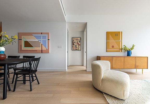 5th image of 225 W 28th St APT 7E