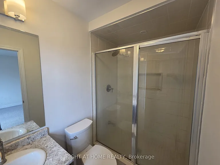 118 Purple Sage Dr #UPPER — Photo 16