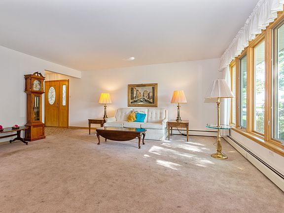 2nd image of 10312 Kedvale Ave
