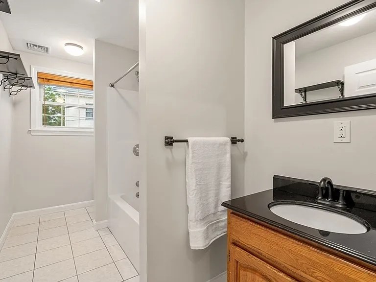 104 Crescent St #1 — Photo 18