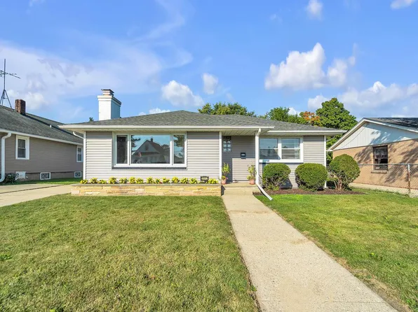 2912 24th AVENUE, Kenosha, WI 53140