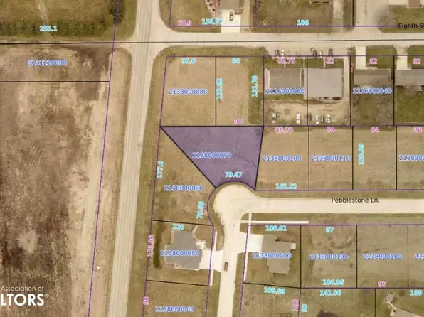 780 Pebblestone Ln, Garner, IA 50438