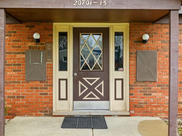 20709 Edgewood St, Saint Clair Shores, MI 48080