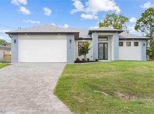 716 Castlestone Ave S, Lehigh Acres, FL 33974