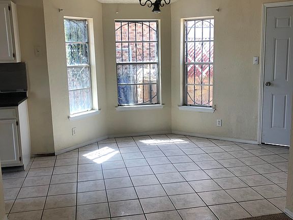 4th image of 6721 Heartstone Ct