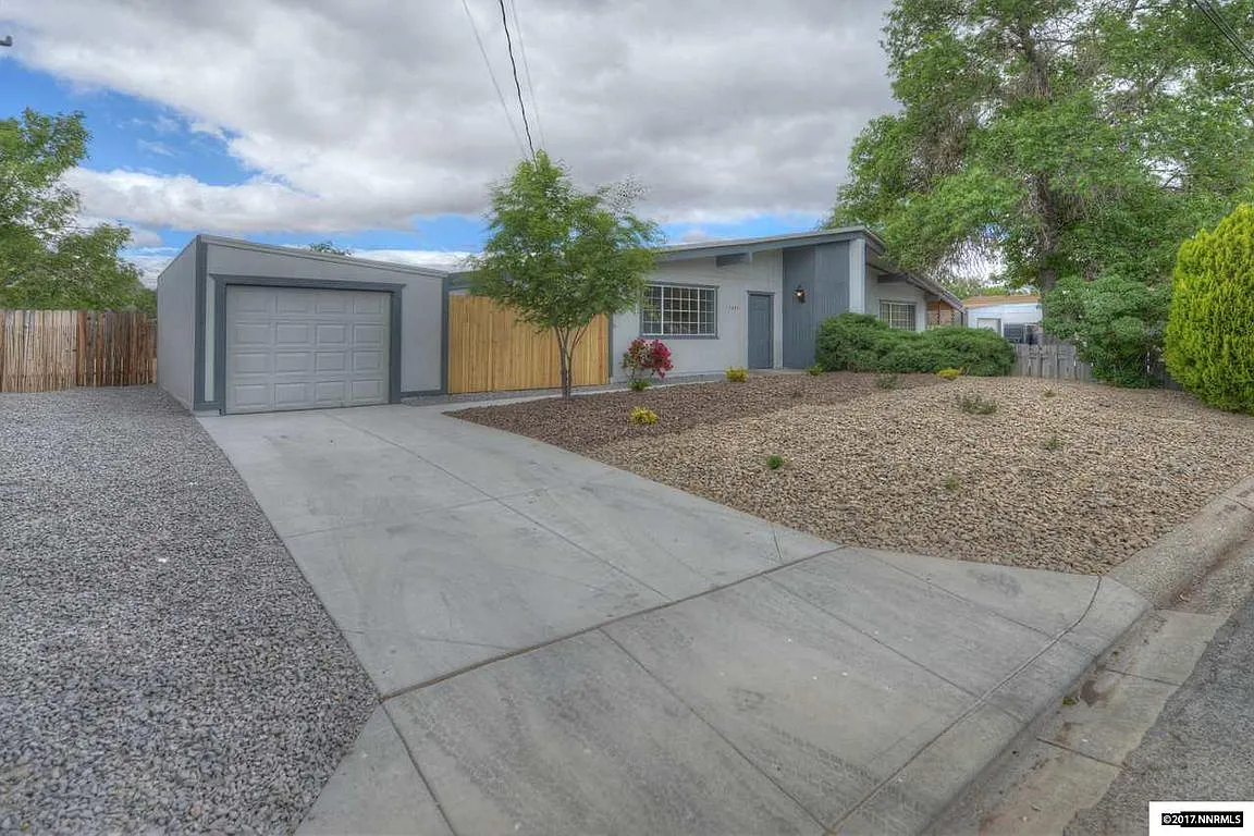 13642 Mount Shasta St photo 1