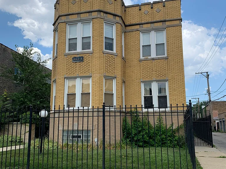 5214 W Crystal St #1 — Photo 15