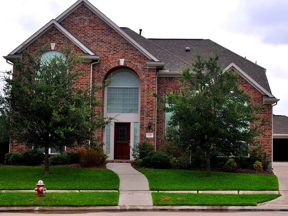 1st image of 1222 Birch Ct