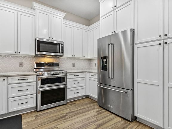 4th image of 86059 Moriches Dr