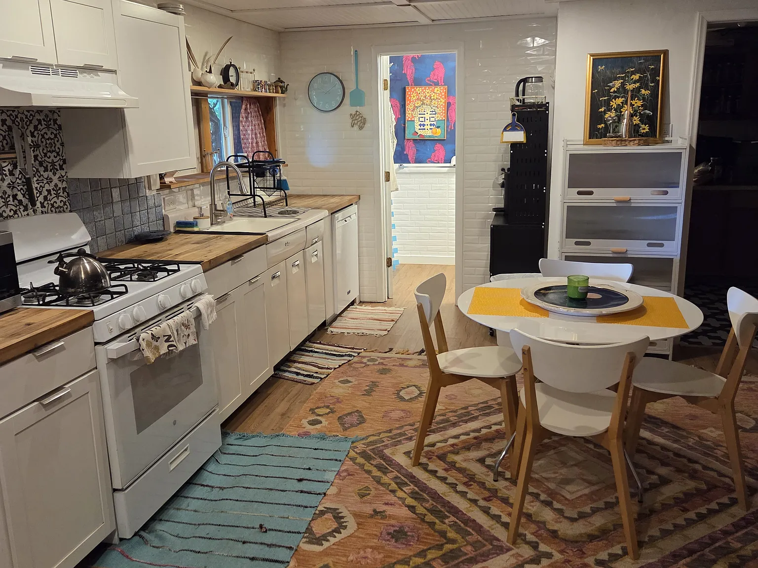 1 bed, 1000 sqft, $1,200 — Photo 4
