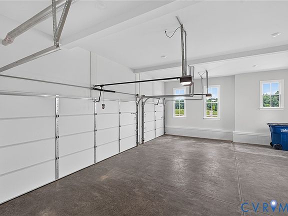2nd image of 15188 Johns Trace Cir