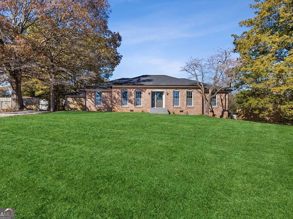 1st image of 4019 Carter Dr NW