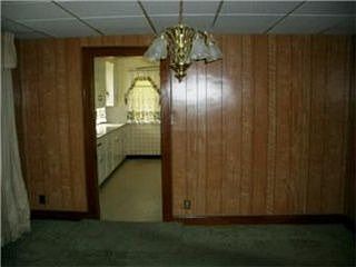 2nd image of 1826 Tennyson St
