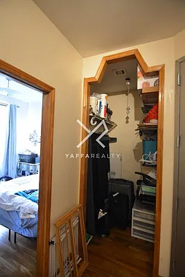 Rented by Yaffa Realty LLC | media 12