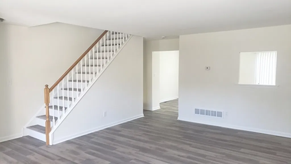 2 bed, 2.5 bath, 2178 sqft, $2,295 — Photo 2