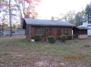 1628 N Jewell Dr, Barton City, MI 48705