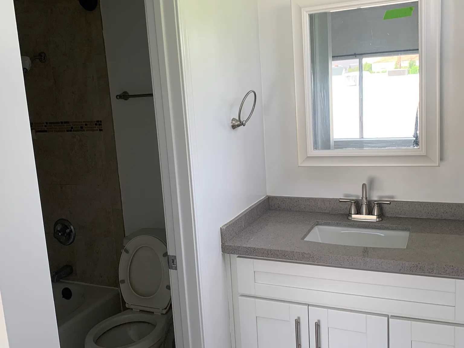2 bed, 2.5 bath, 1014 sqft, $4,199 — Photo 4