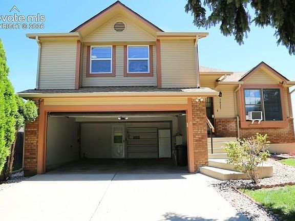 4th image of 3825 Valley View St