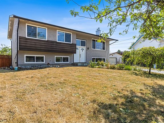 2nd image of 2054 Piercy Ave