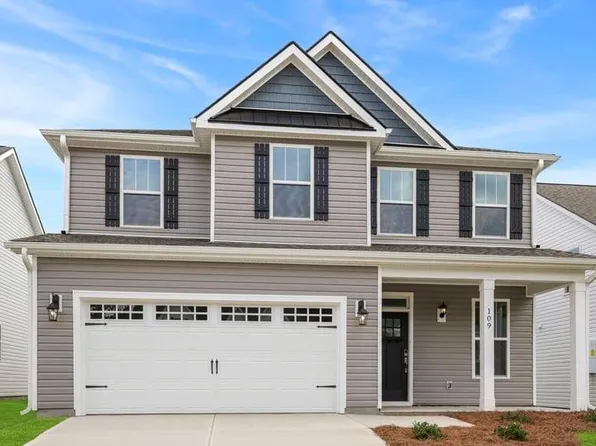109 Beechcroft Pl, Fountain Inn, SC 29644