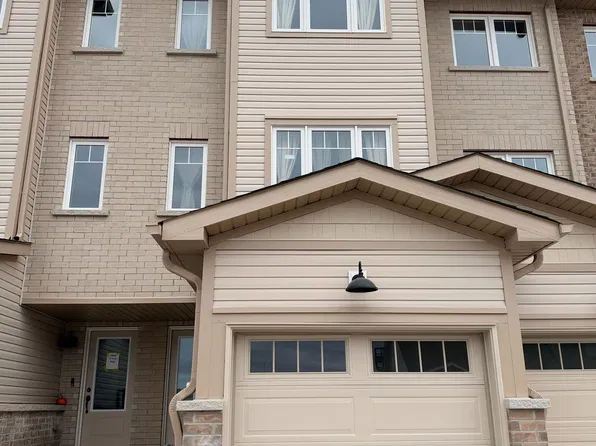 39 Flan Blvd, Barrie, ON L9J 0E1