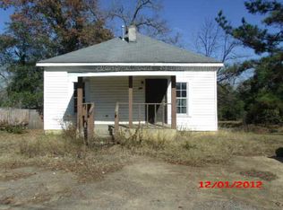 272 Castleberry St, Pelham, GA 31779