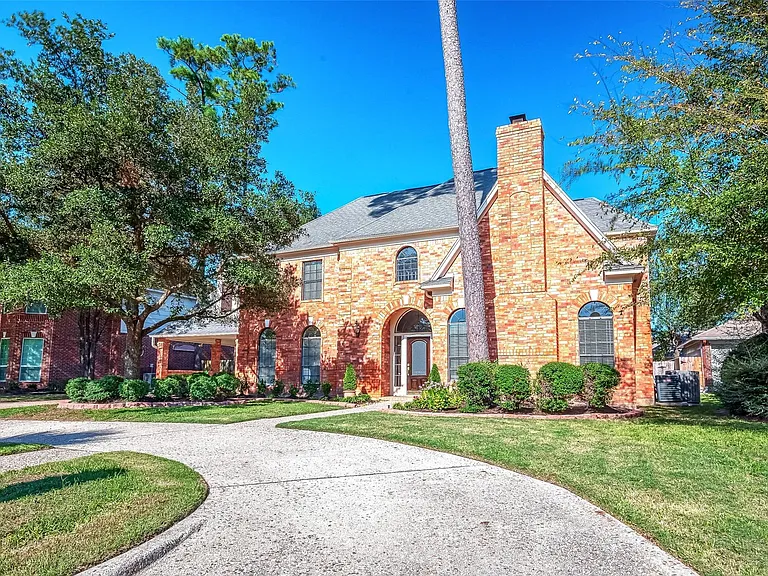 16018 Conners Ace Dr — Photo 2
