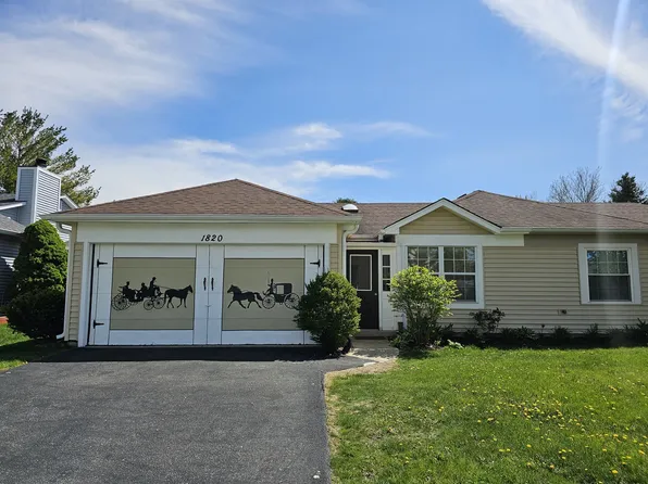 1820 77th St, Naperville, IL 60565