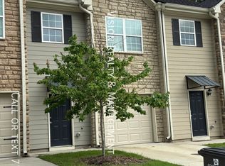 8331 Triple Crown Dr, Douglasville, GA 30134