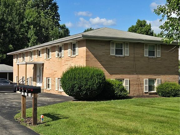 2nd image of 860 Mathews Rd