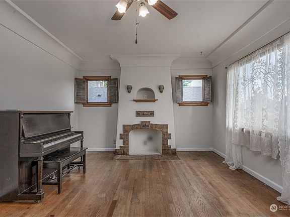 4th image of 618 N Warner Street