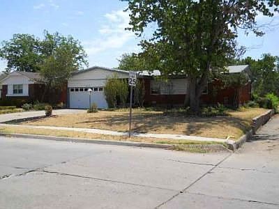 1st image of 1701 NW 43rd St