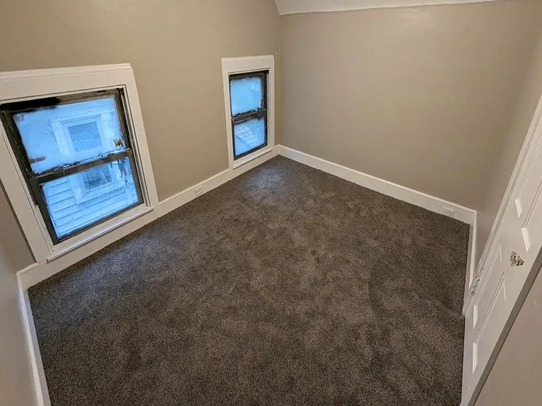 3404 Archwood Ave #3 — Photo 5