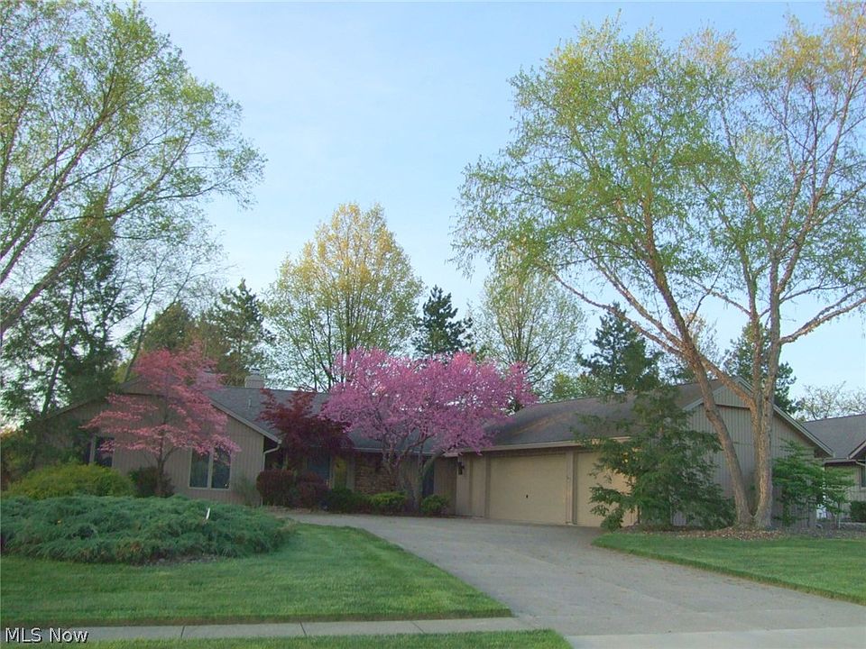 1st image of 21400 Briar Bush Ln