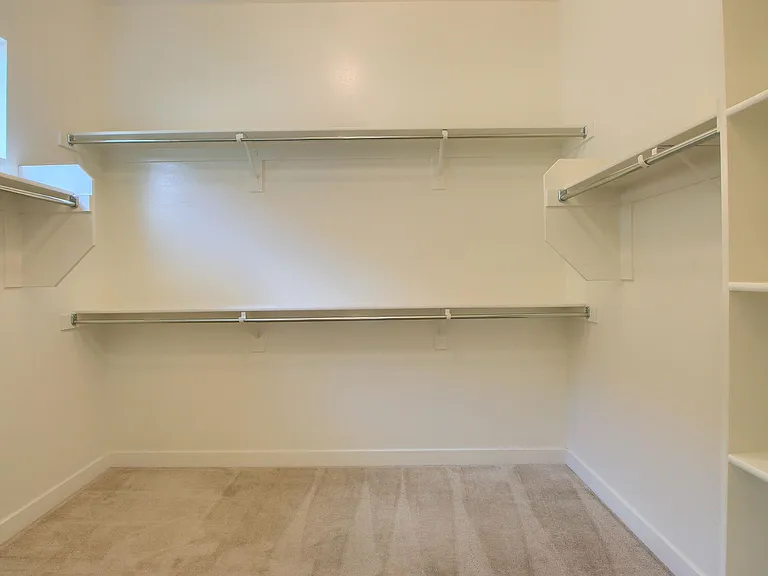 1005 E Paseo Way — Photo 53