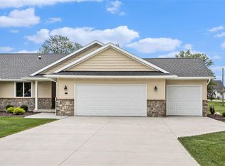 101 Joann Trl #16, Saline, MI 48176