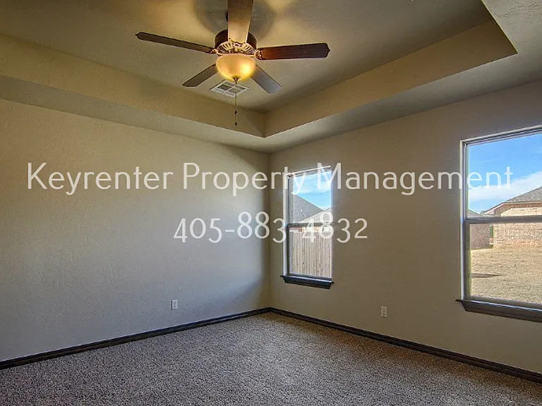 8409 NW 140th St — Photo 22