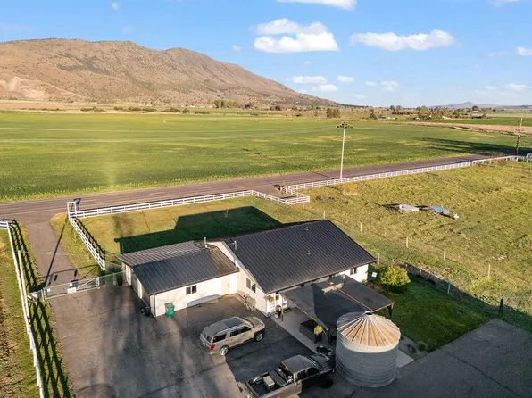 11630 Highway 39, Klamath Falls, OR 97603