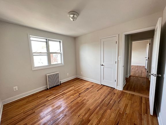 5th image of 22361 65th Ave