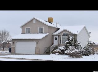 112 E 1475 N, Harrisville, UT 84404